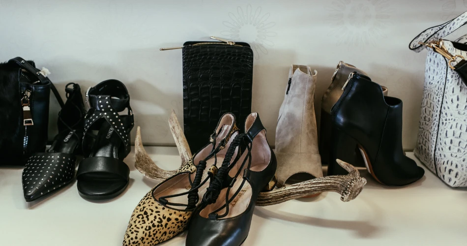 Bargain Shopping Guide to Lokhandwala Market, Andheri